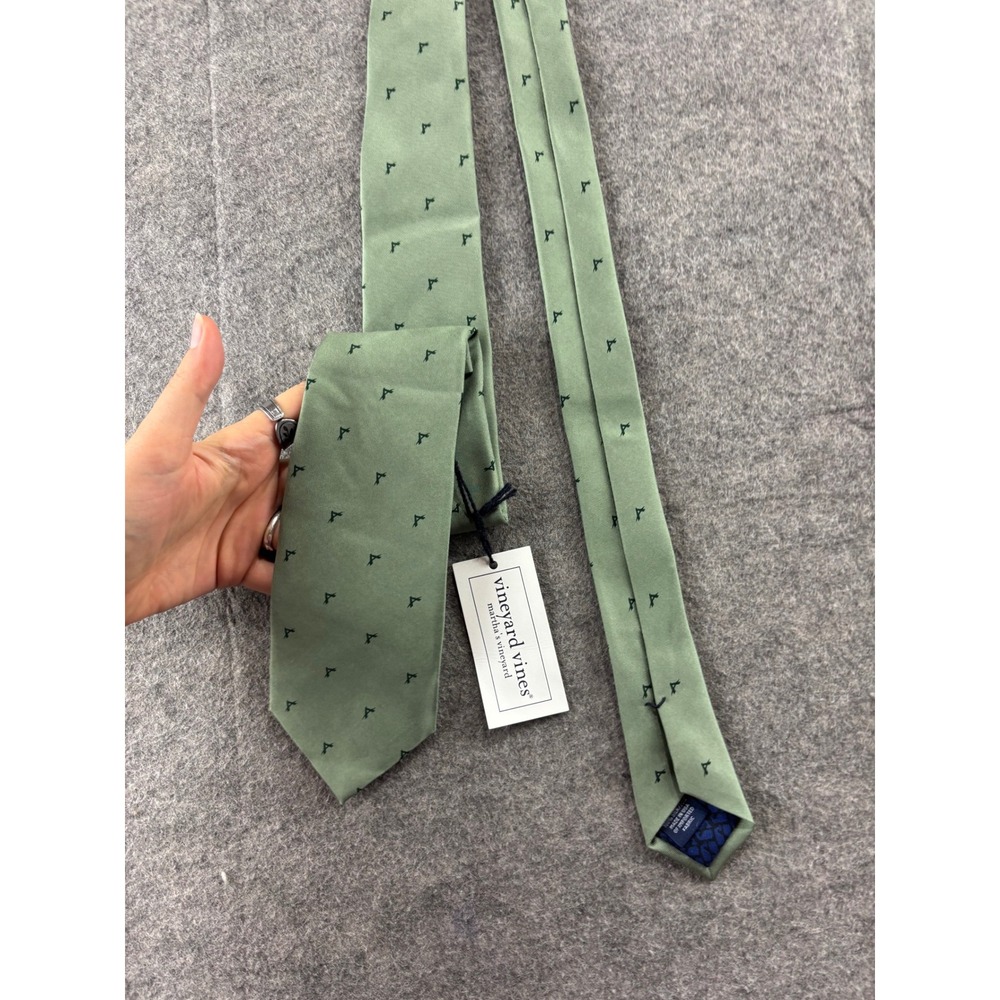 Vineyard Vines Mens Sage Green Alliance Defending Freedom Silk Tie NWT USA Made